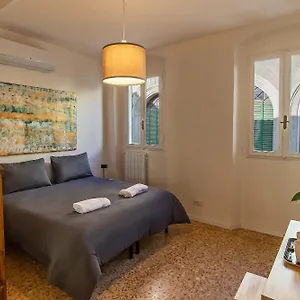 Casa San Lorenzo - Mercato Apartment