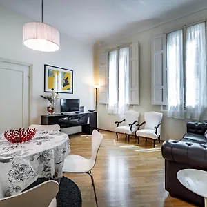 Yd Servi Apartment