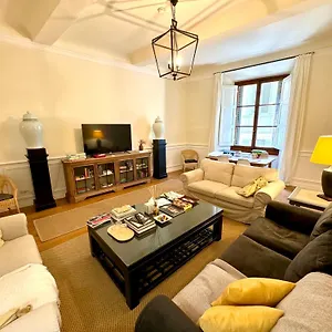 Tintori Elegant By Rebnb Apartment